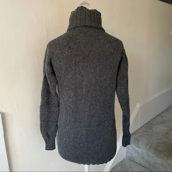Theory 'Lanola' Gray Cashmere Turtleneck Sweater Size XS - Picture 7 of 12
